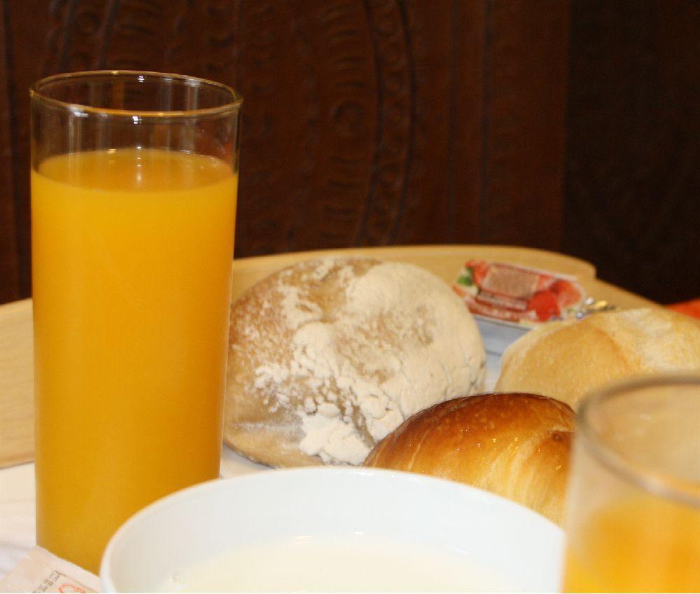 Alvares Cabral Hotel Porto