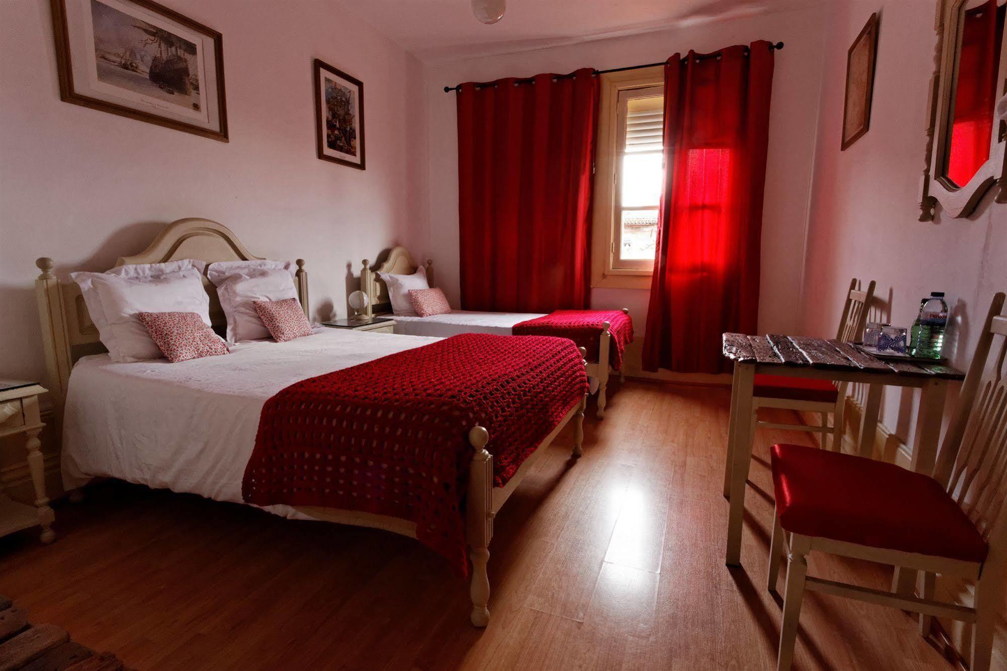 Alvares Cabral 3* Porto