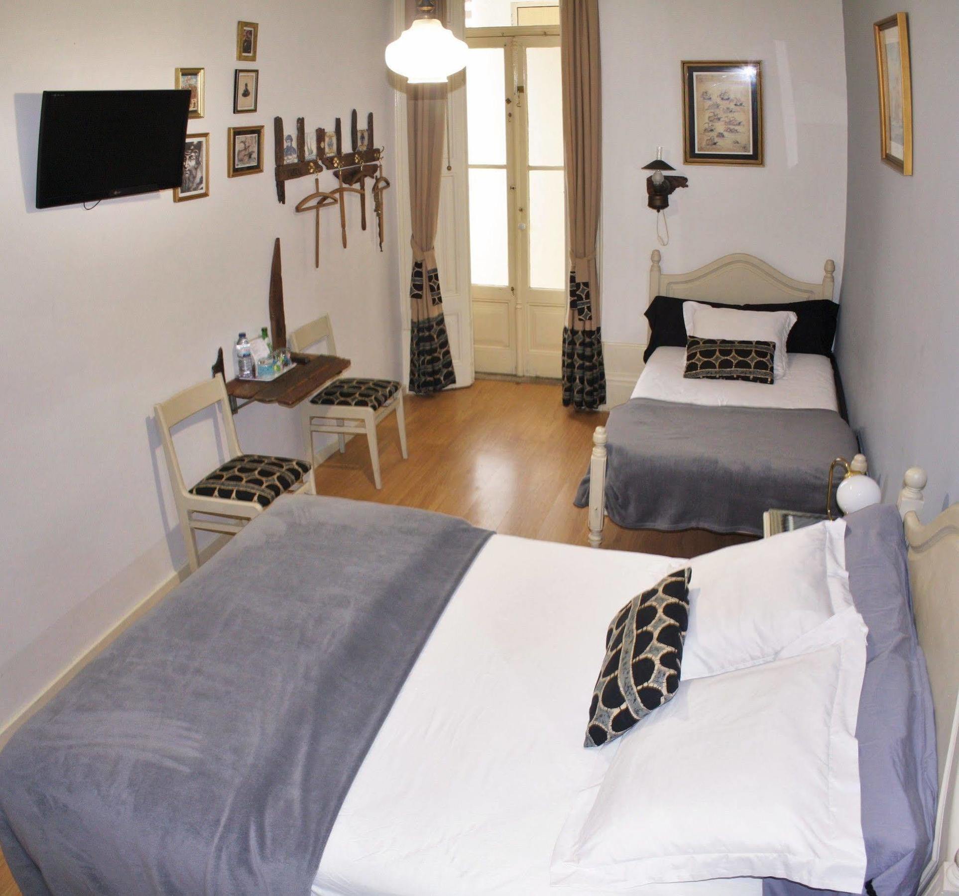 Alvares Cabral 3* Porto